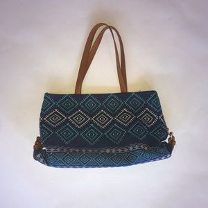 “Under One Sky” tote bag